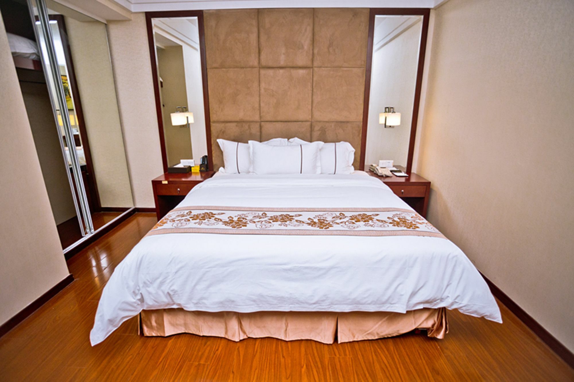 Guangzhou Ming Xin Hotel Bagian luar foto
